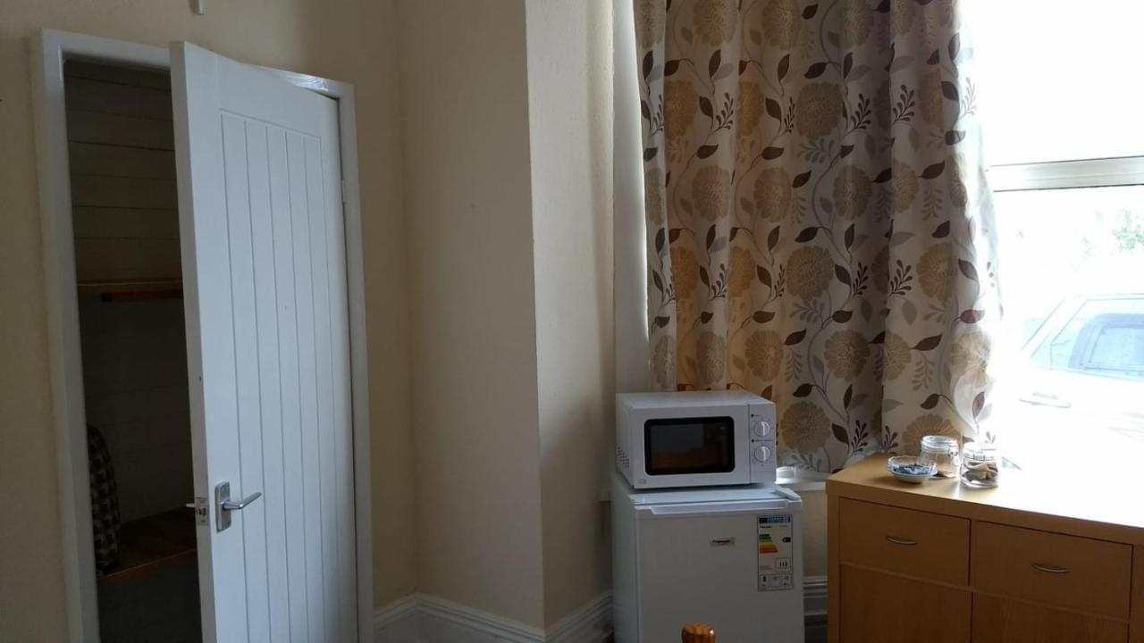 فندق Lennard House فولكستون المظهر الخارجي الصورة
